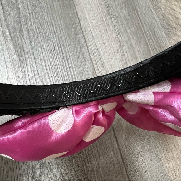 Disney Minnie Mouse pink polkadot headband/ OS - Picture 5 of 8